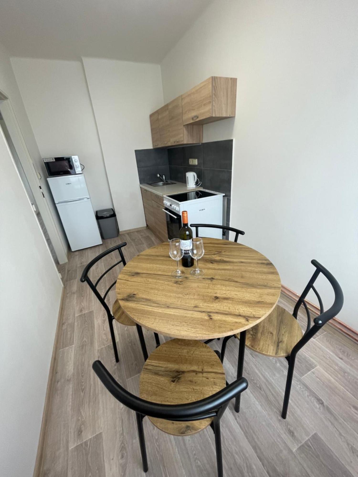 Apartmany Ferie ديشين المظهر الخارجي الصورة