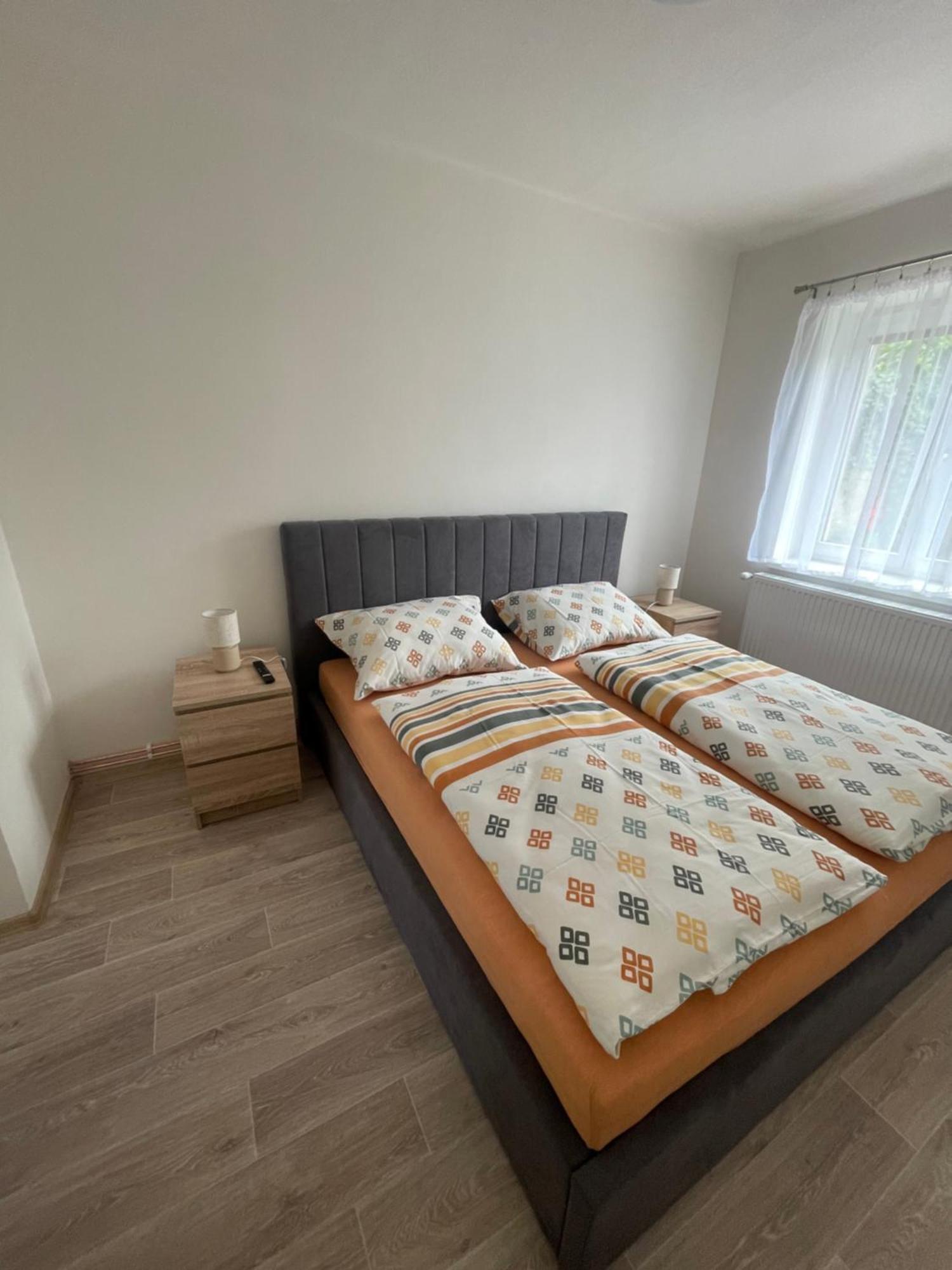 Apartmany Ferie ديشين المظهر الخارجي الصورة